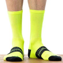 Load image into Gallery viewer, Tempo Socks
