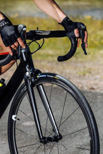 Load image into Gallery viewer, Power Road TS TLR Tire 700 x 25 Clincher, Folding
